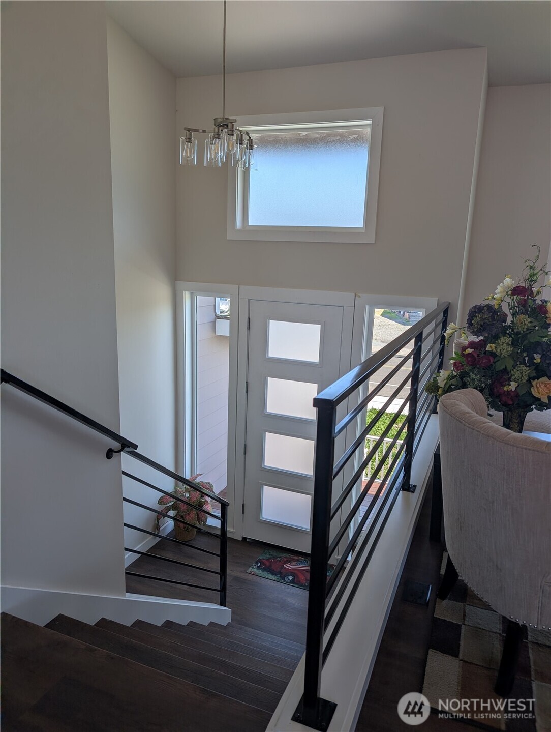 201 Stanley Avenue Property Photo 3