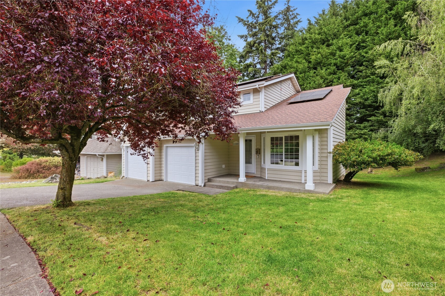 1205 57th Drive Property Photo 3