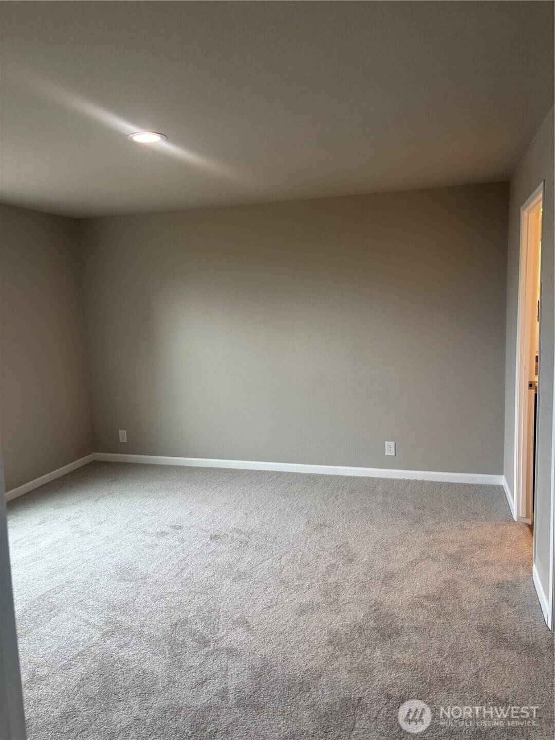 1310 Samuel Property Photo 13