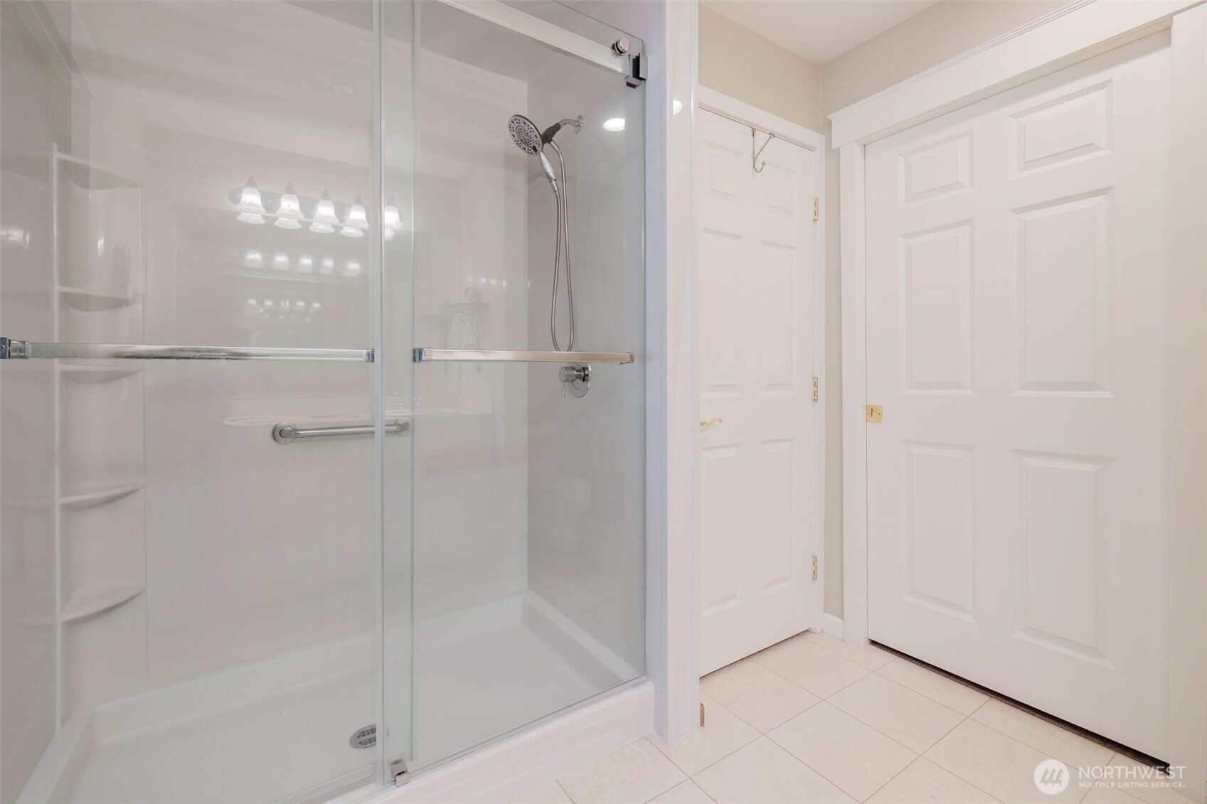 160 E Soderberg Road H24 Property Photo 16