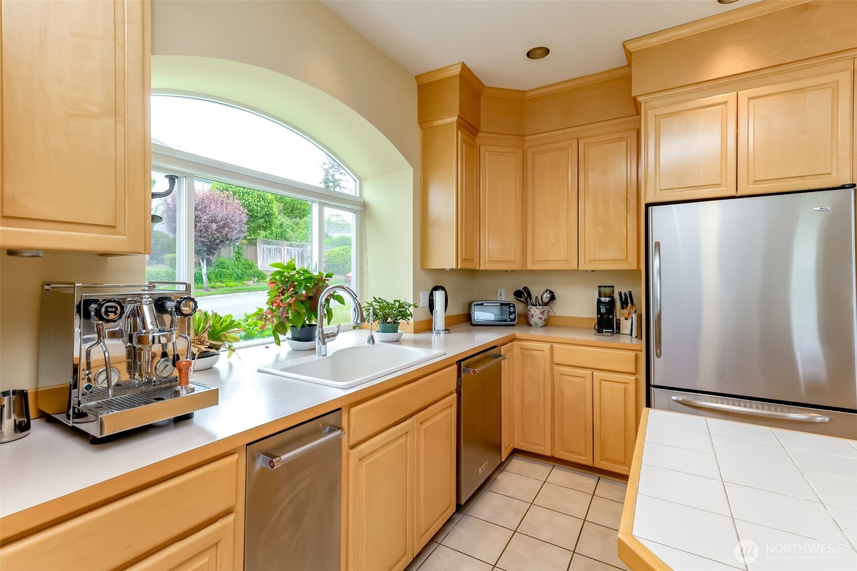 30015 1st Place Property Photo 12