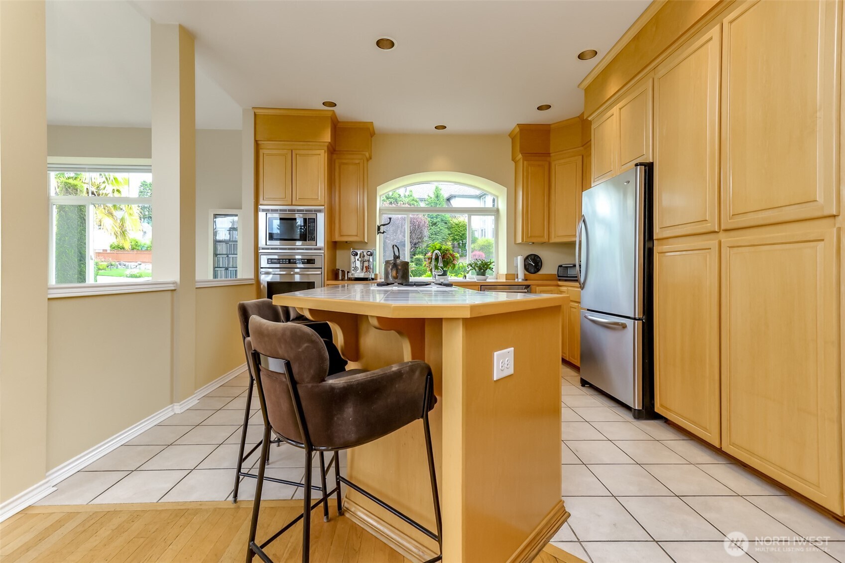 30015 1st Place Property Photo 13