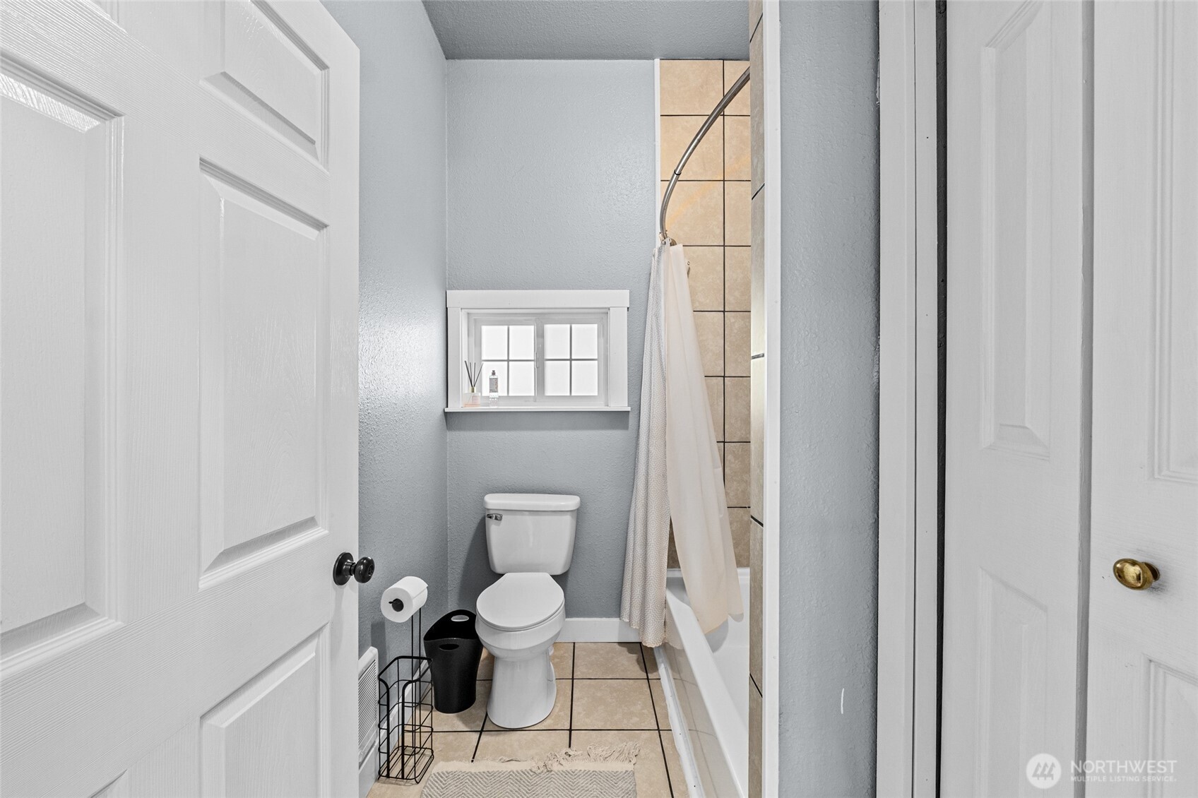 1196 Sunrise Way Property Photo 13