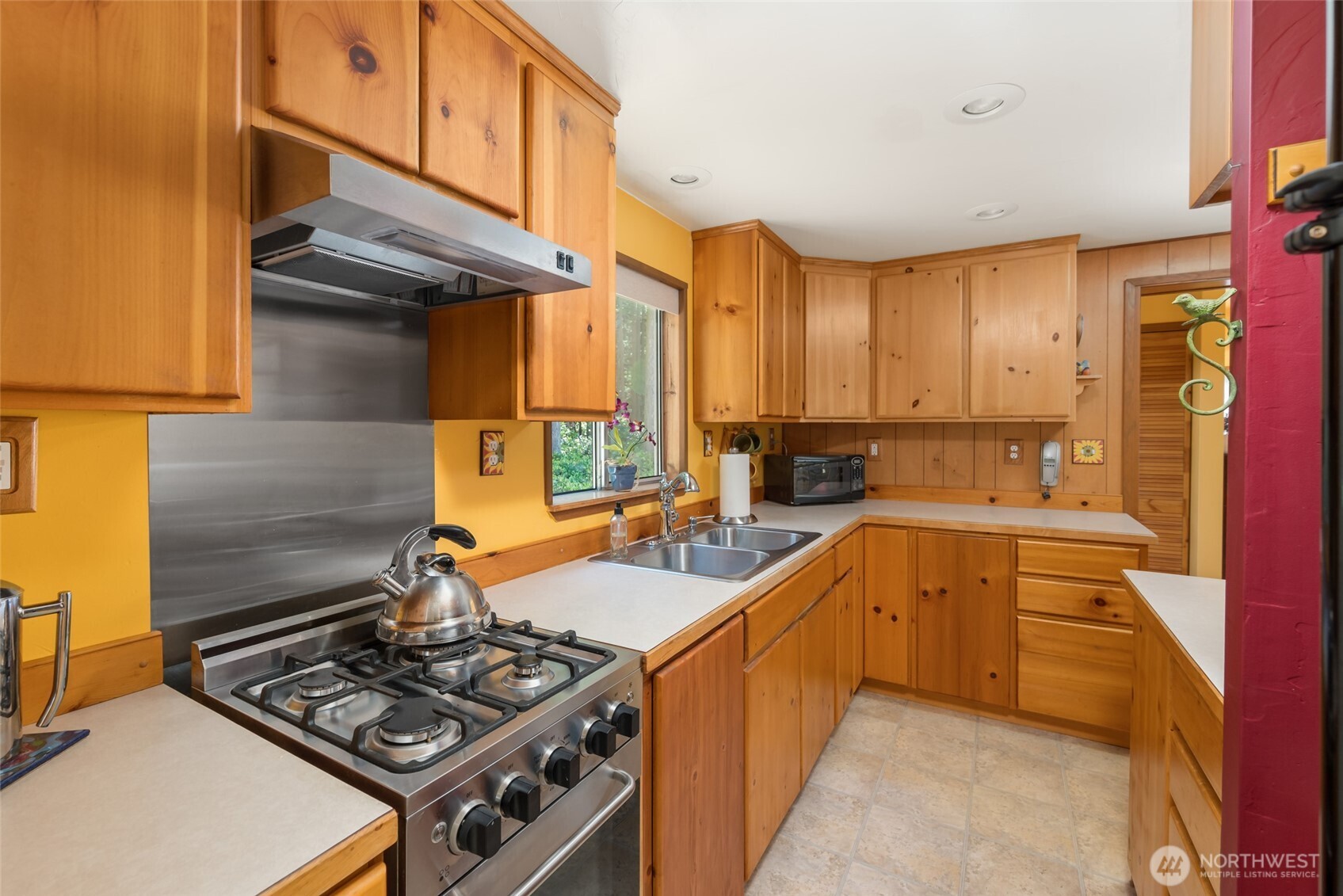 2161 Winterhawk Lane Property Photo 18