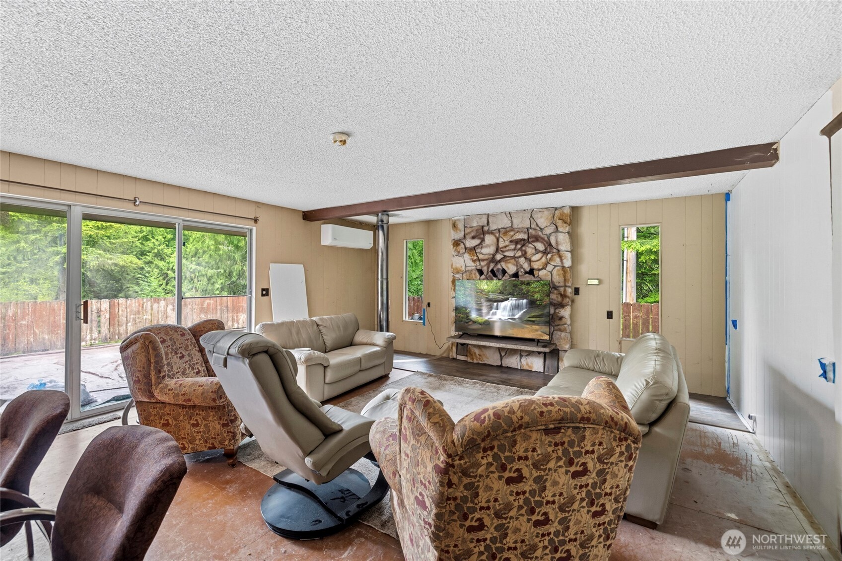 25368 Old Day Creek Road Property Photo 5