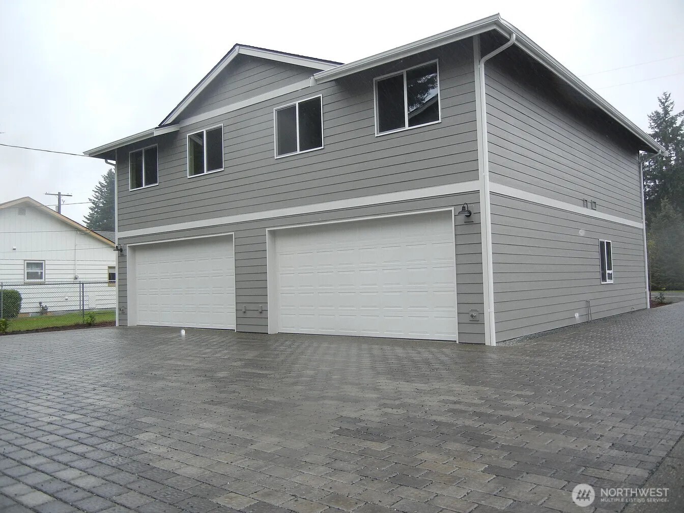 1214 Hall Street A&b Property Photo 3