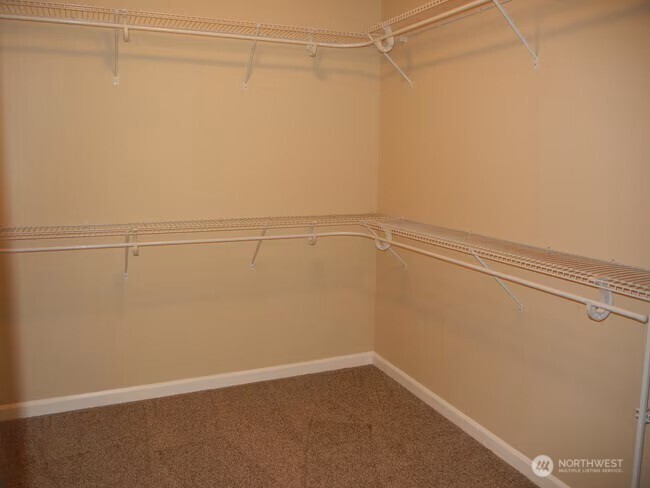 1214 Hall Street A&b Property Photo 15
