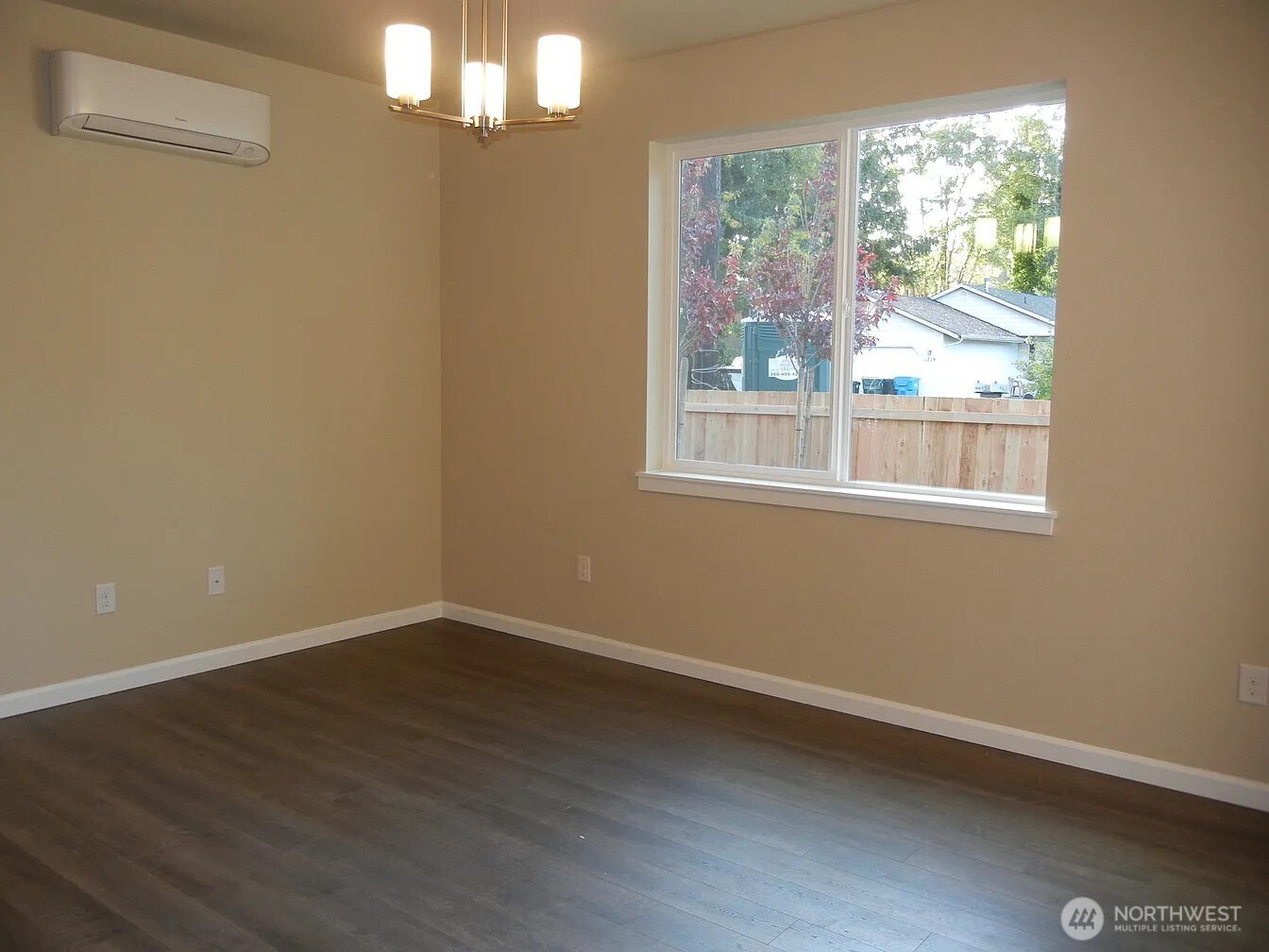 1214 Hall Street A&b Property Photo 16