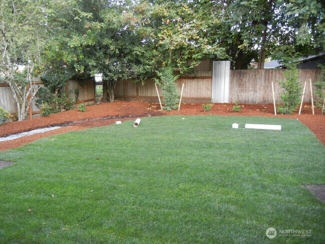 1214 Hall Street A&b Property Photo 24