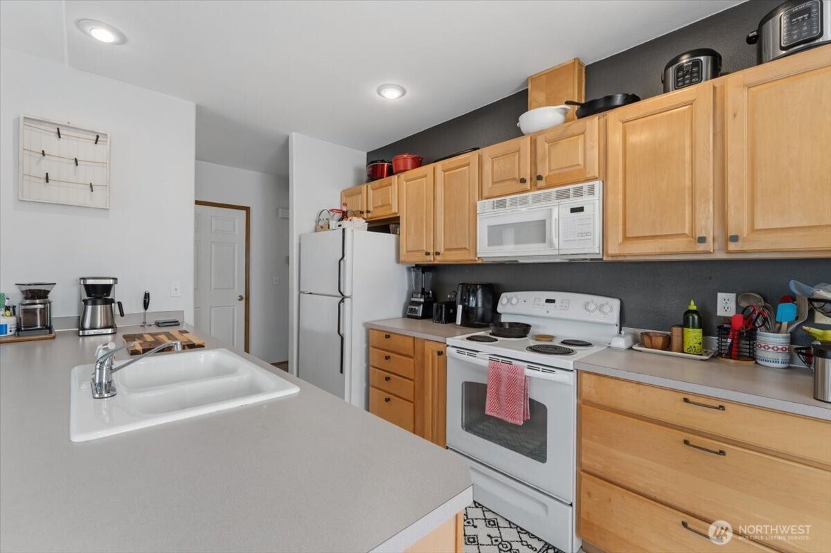 1002 Vassar Avenue Property Photo 13