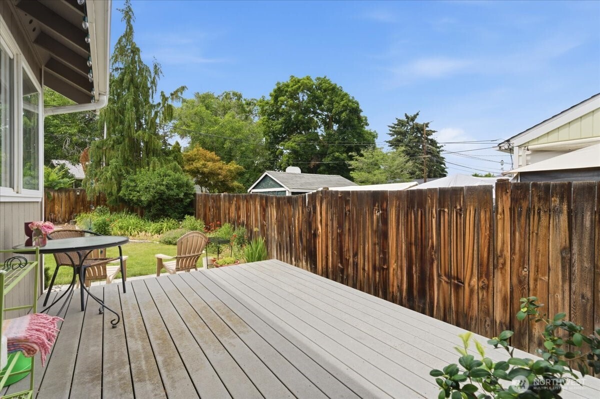 1002 Vassar Avenue Property Photo 29