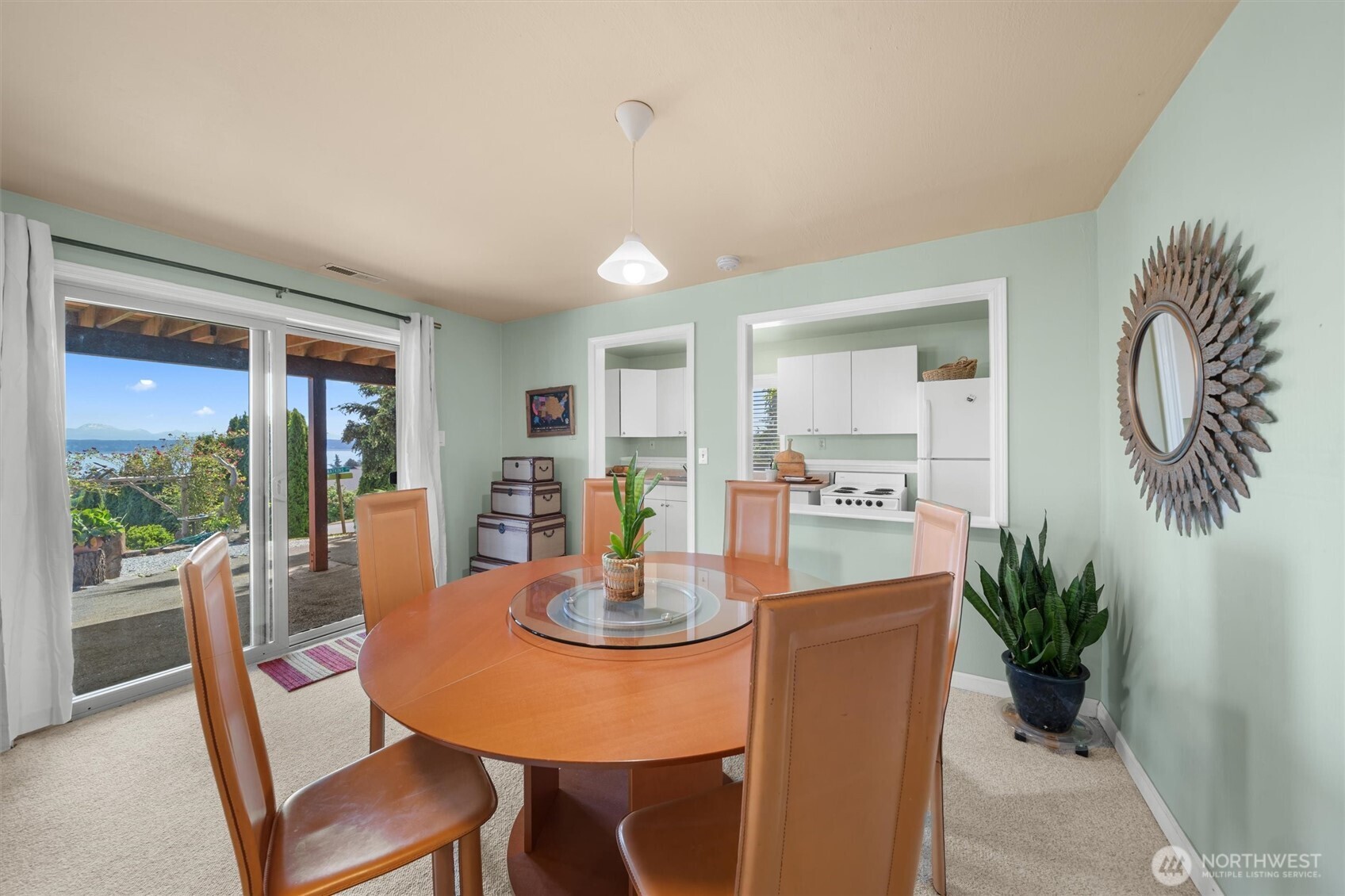 1489 Crestview Drive Property Photo 32