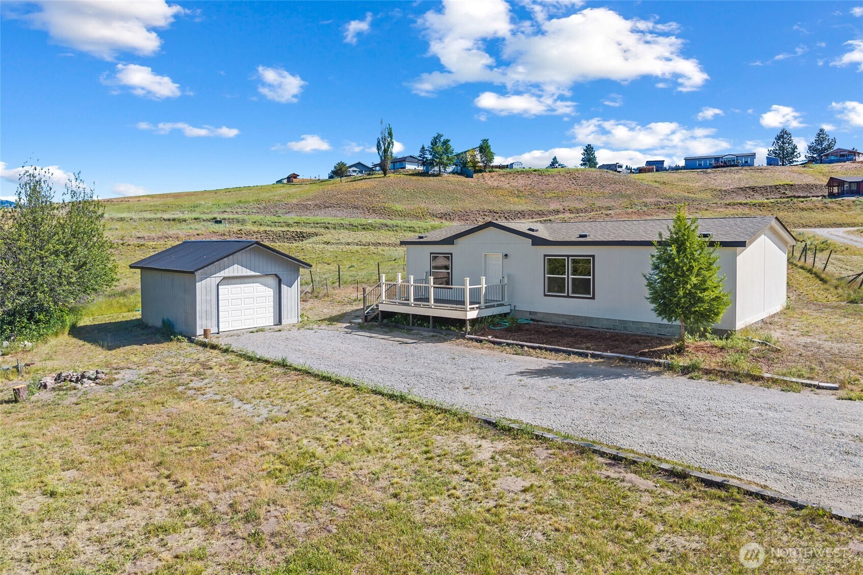 8 Mallard Lane Property Photo 1