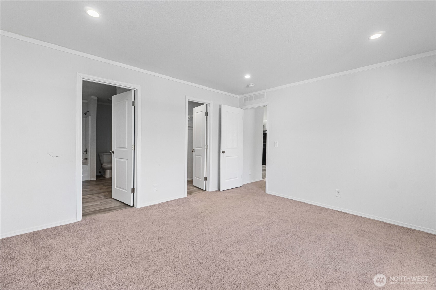 8 Mallard Lane Property Photo 18