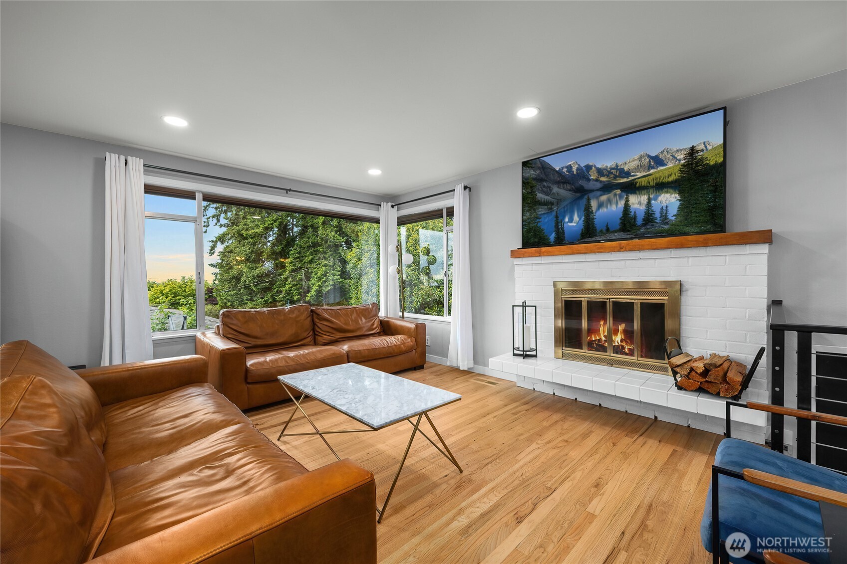 18230 88th Avenue Property Photo 5
