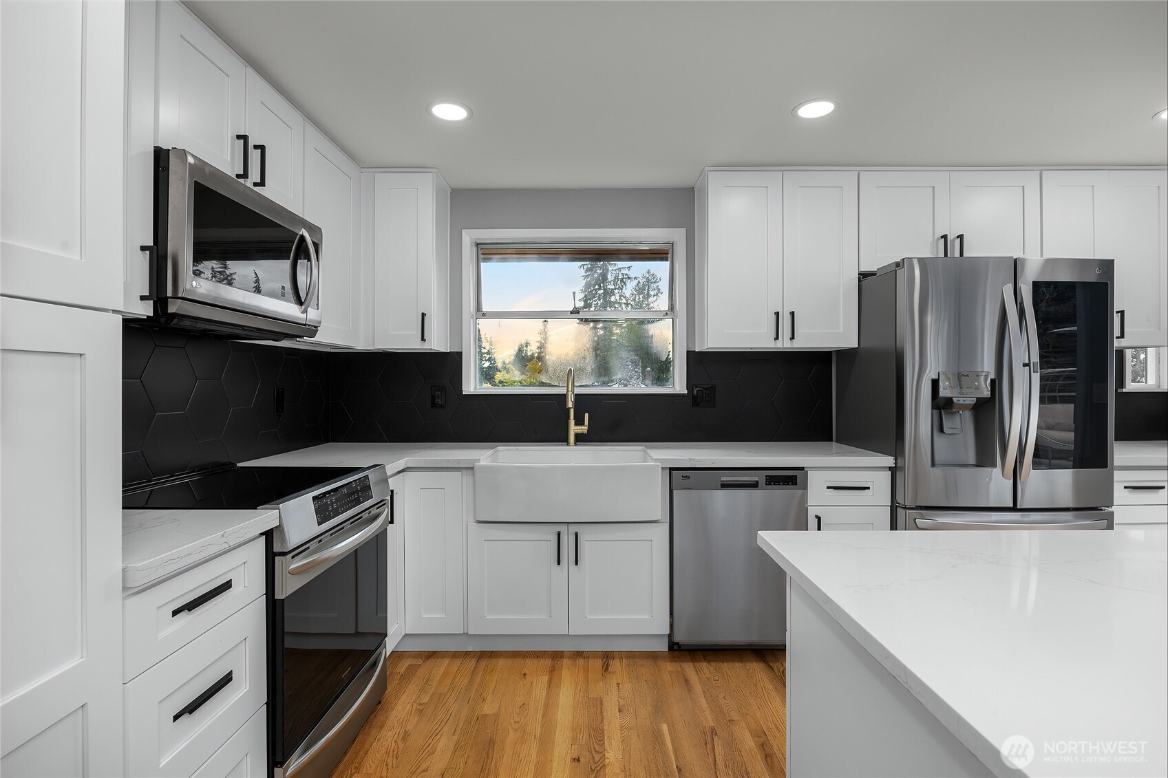 18230 88th Avenue Property Photo 11