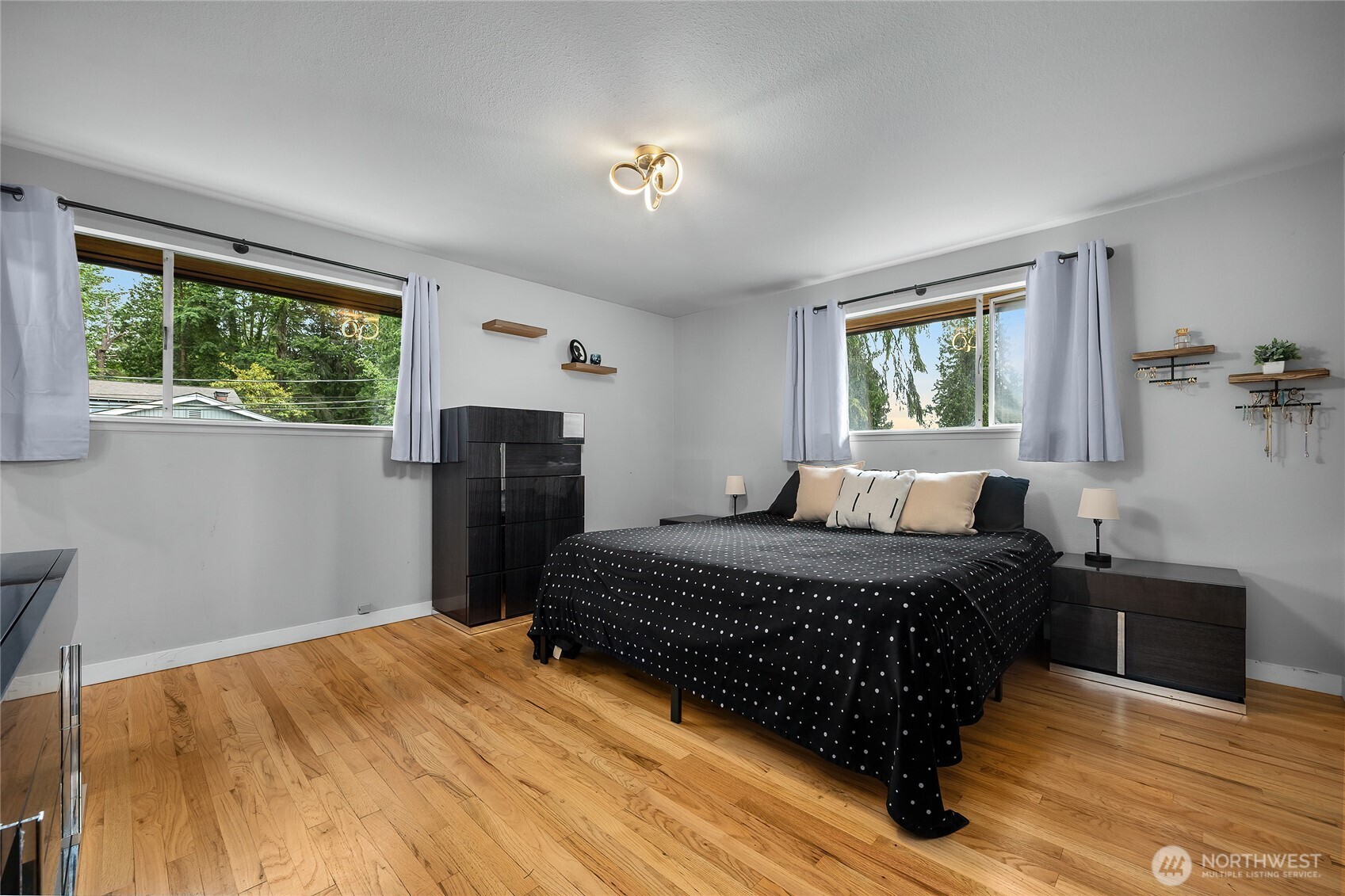 18230 88th Avenue Property Photo 15