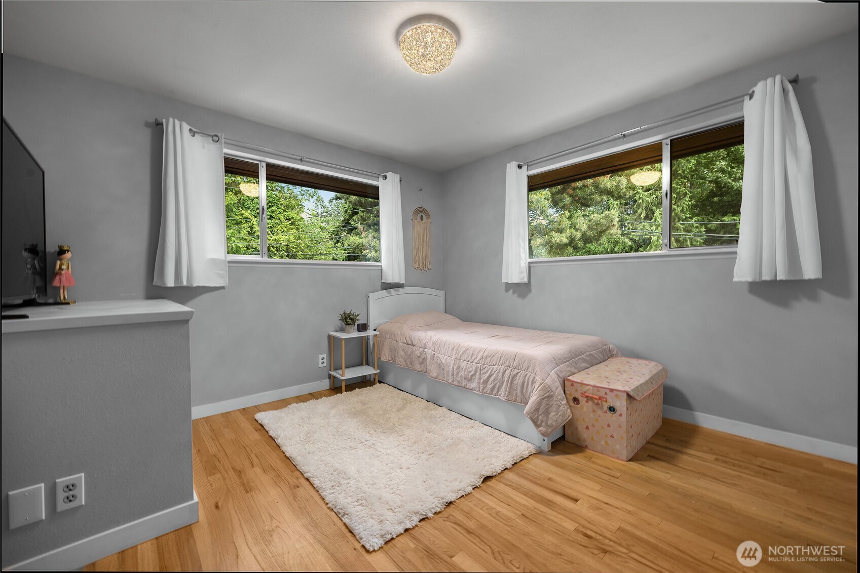 18230 88th Avenue Property Photo 18