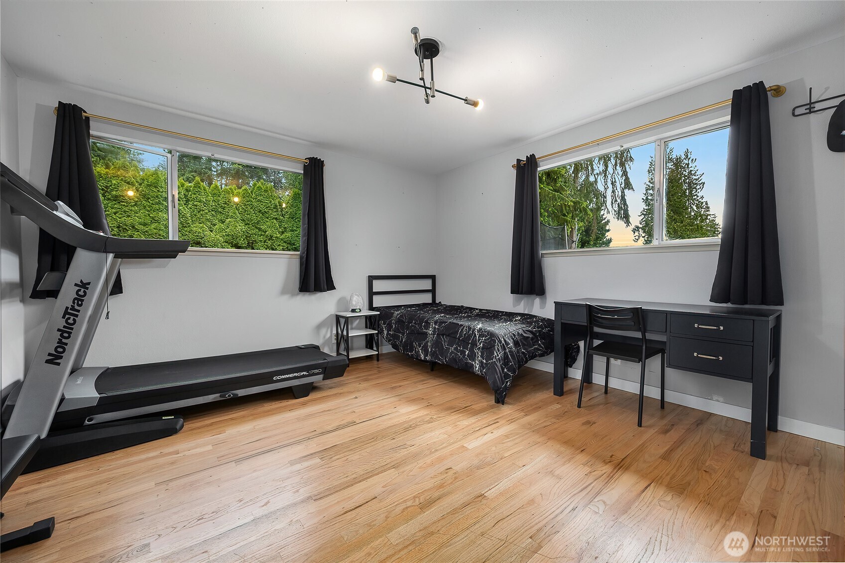 18230 88th Avenue Property Photo 22