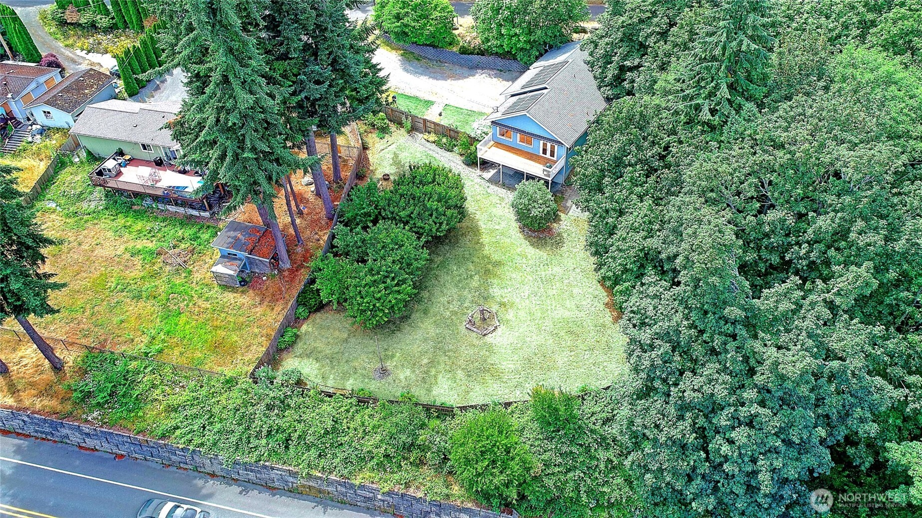 663 Vesper Way Property Photo 3
