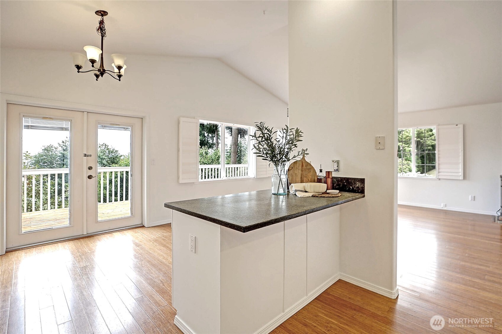 663 Vesper Way Property Photo 11