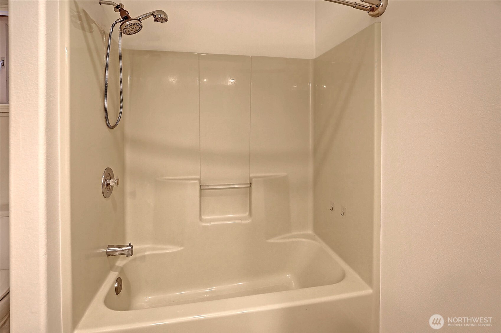 663 Vesper Way Property Photo 23