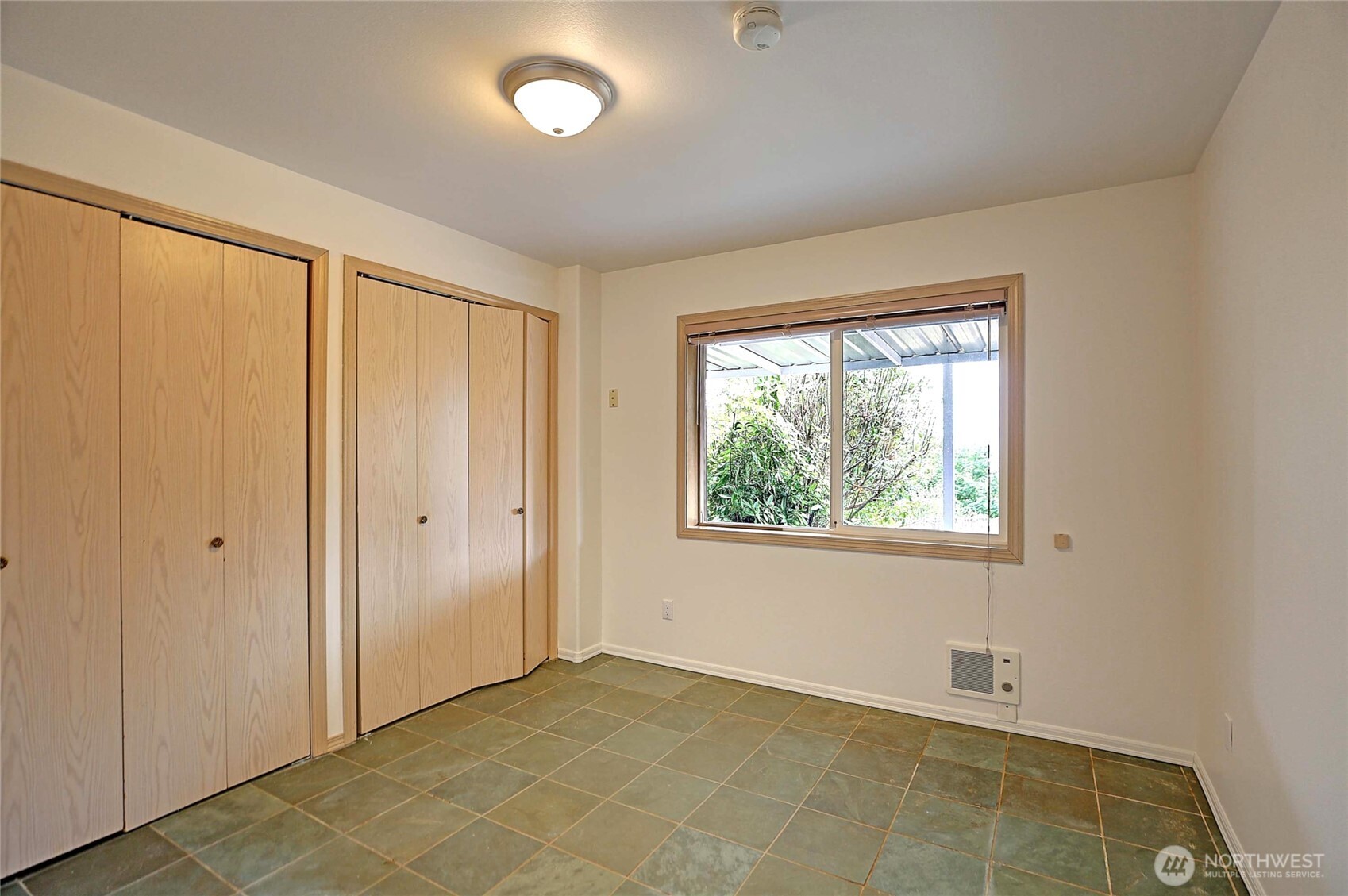 663 Vesper Way Property Photo 27