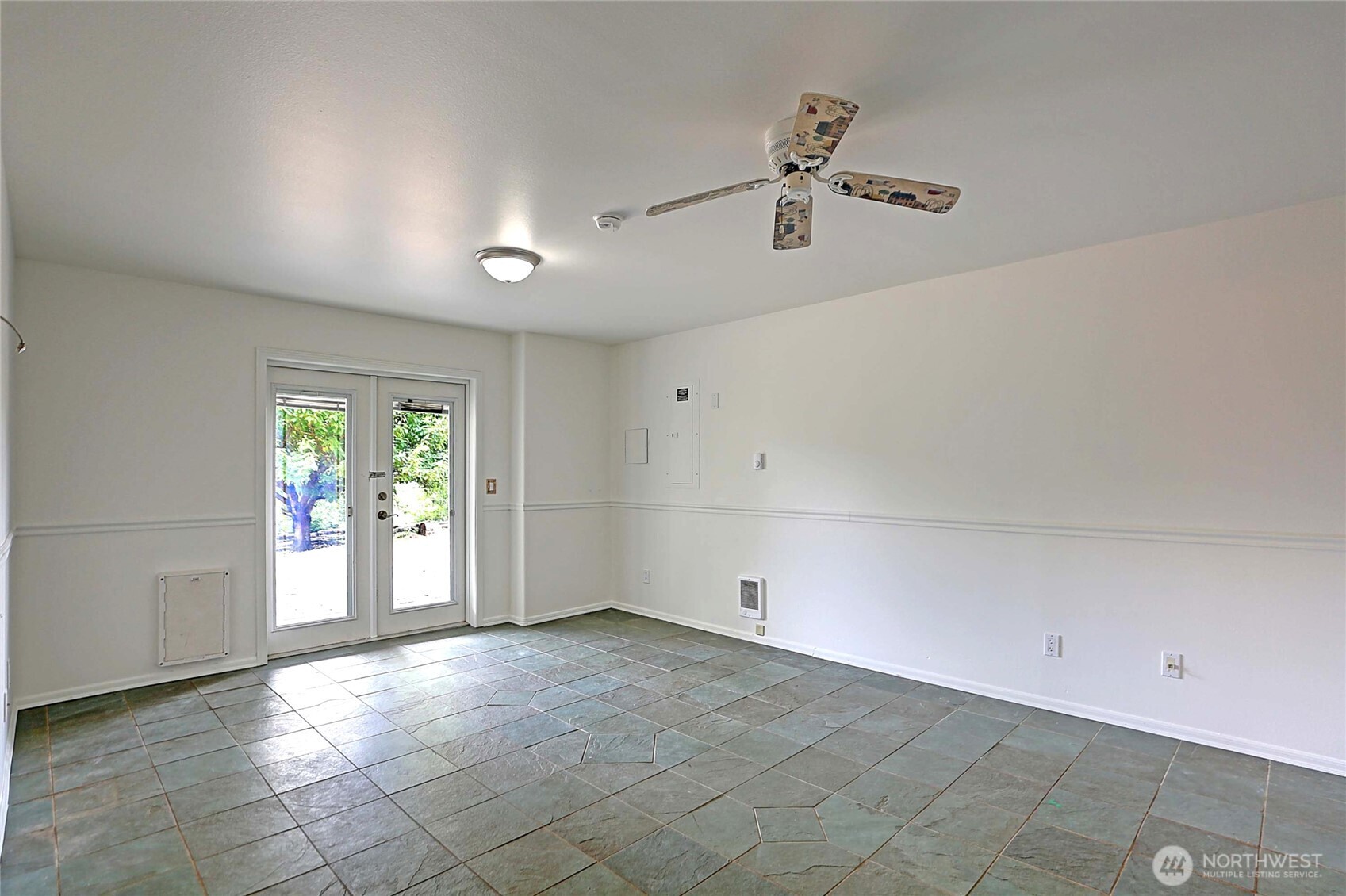 663 Vesper Way Property Photo 28