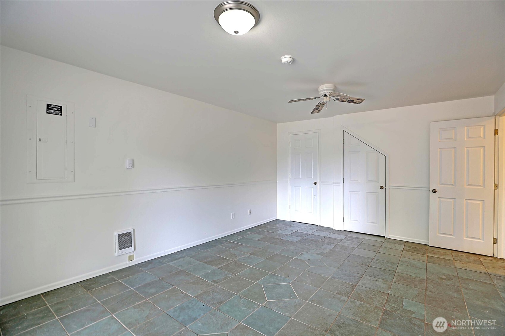 663 Vesper Way Property Photo 29