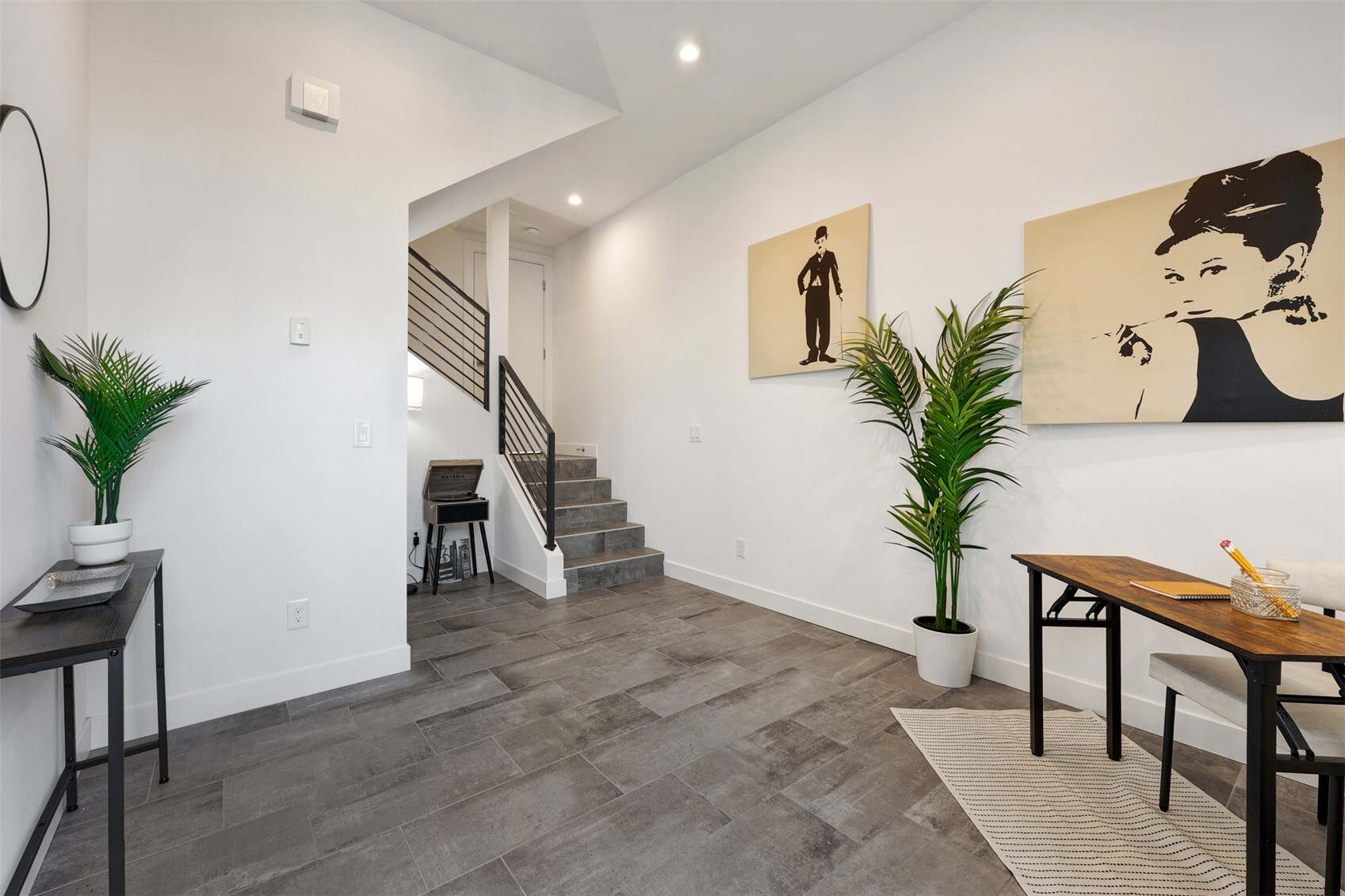 6419 Phinney Avenue Property Photo 3