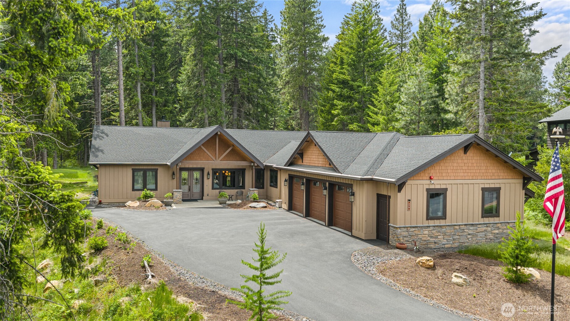 470 Rocking Chair Road Property Photo 1