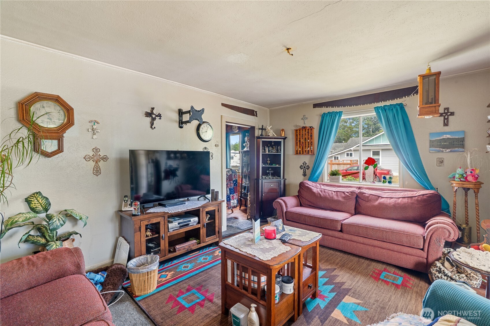 303 S Forrest Street Property Photo 3