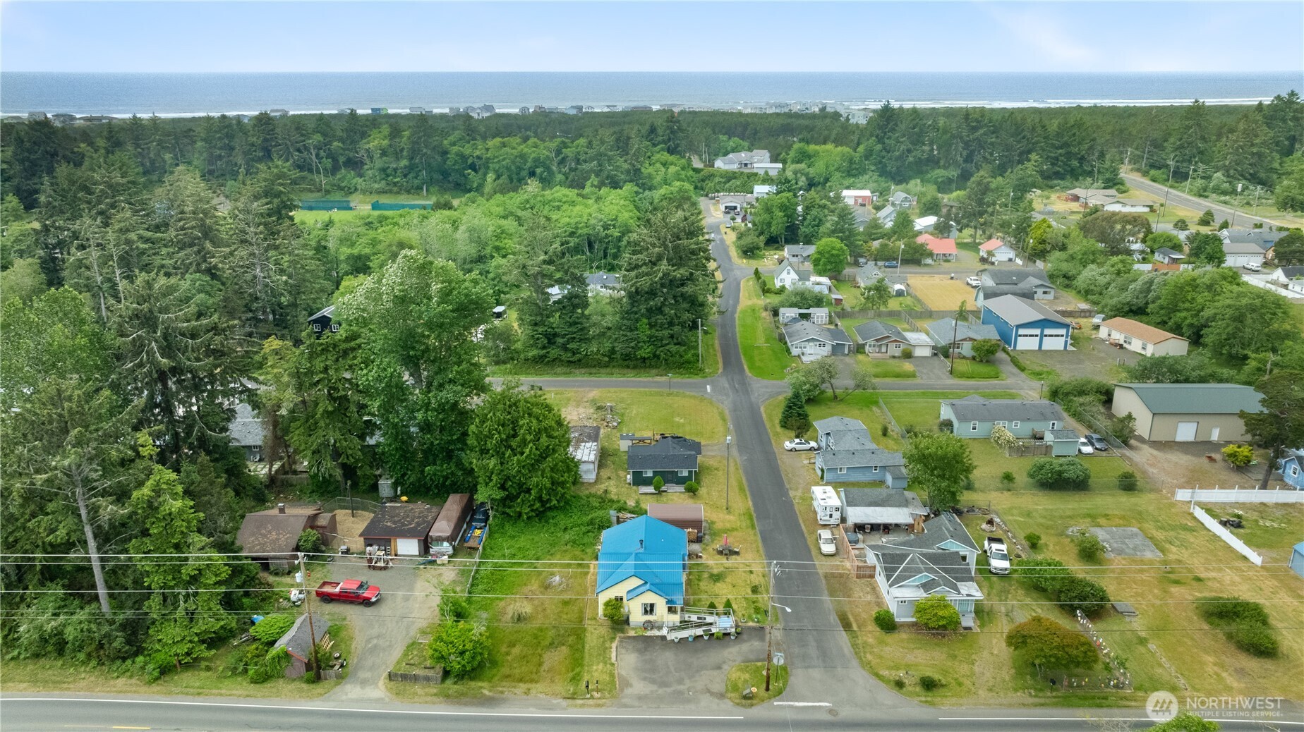 303 S Forrest Street Property Photo 19