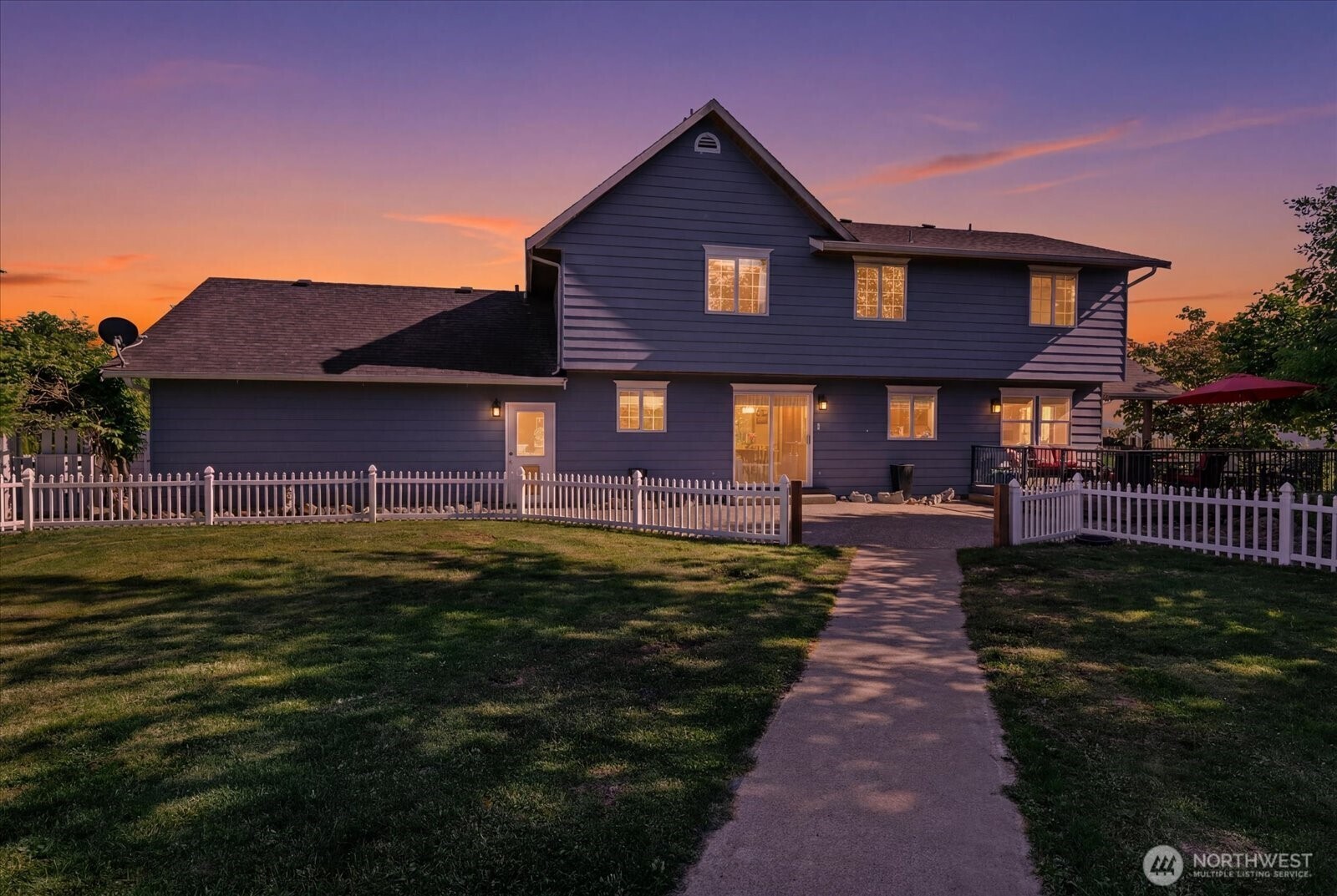 22285 Cully Road Property Photo 3