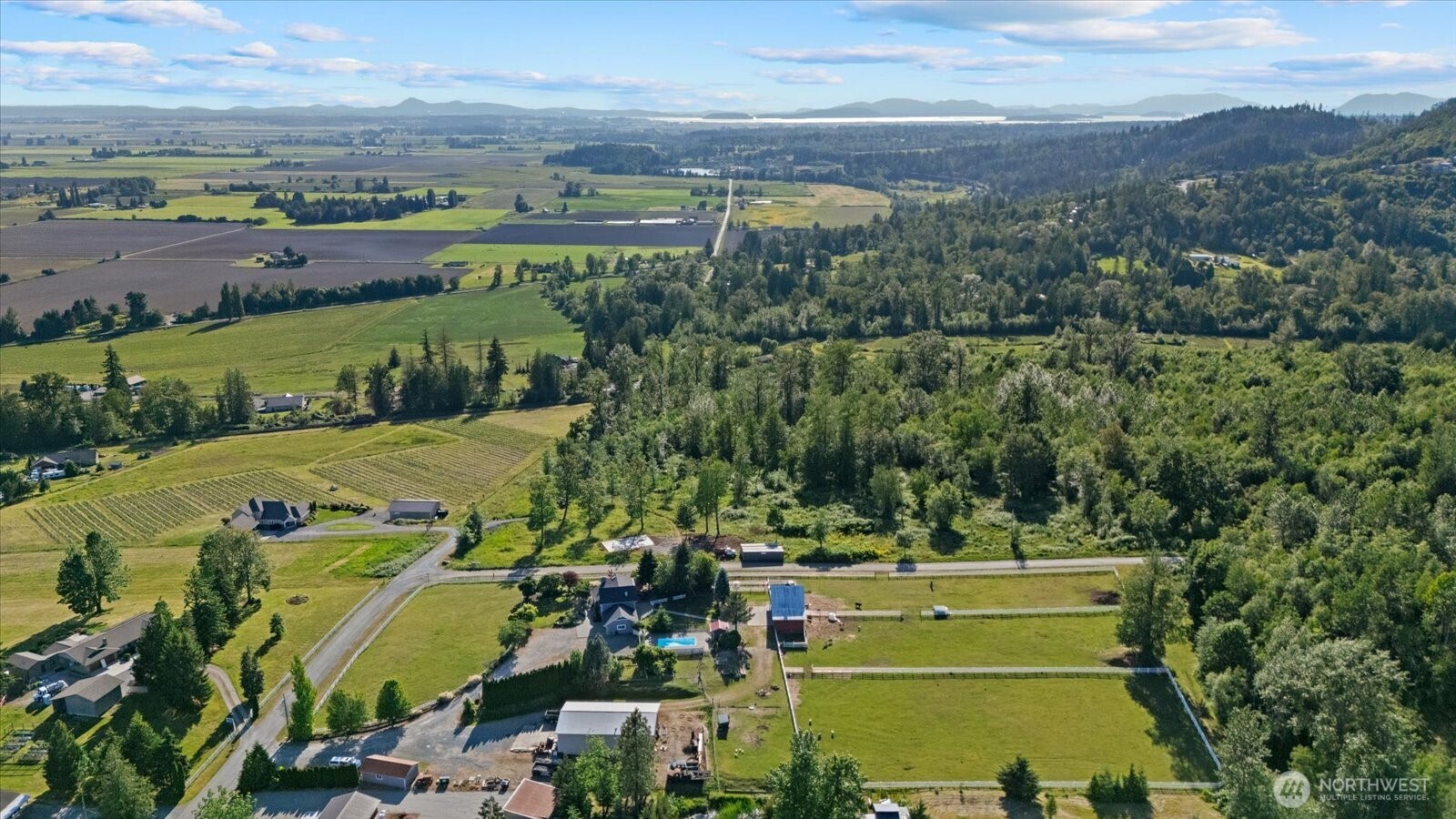 22285 Cully Road Property Photo 34