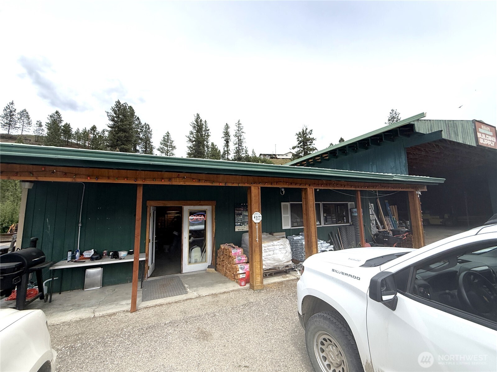 30007 Hwy 20 Property Photo 24