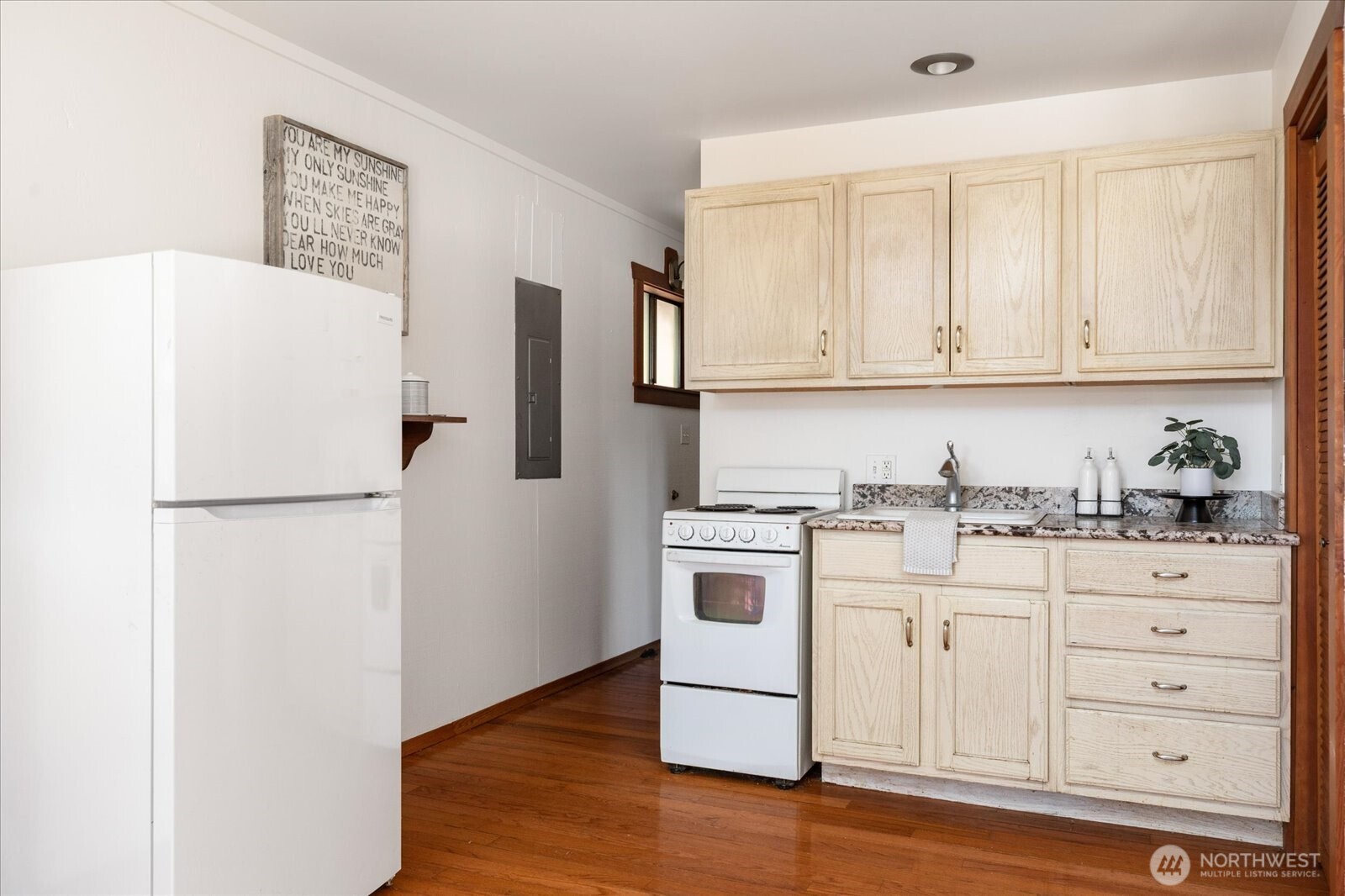 1229 Rickover Drive Property Photo 10