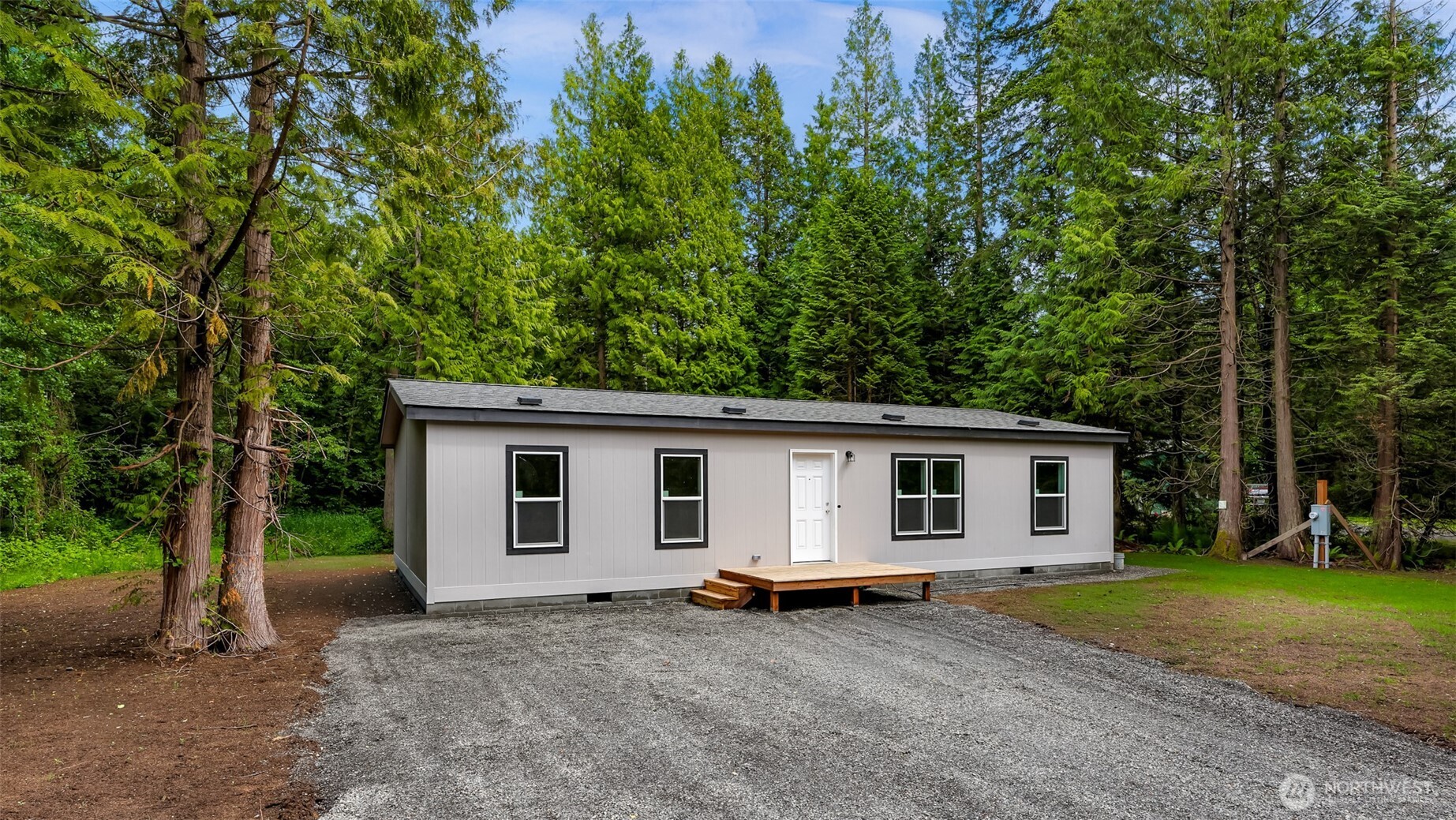 7944 Carson Road Property Photo 2