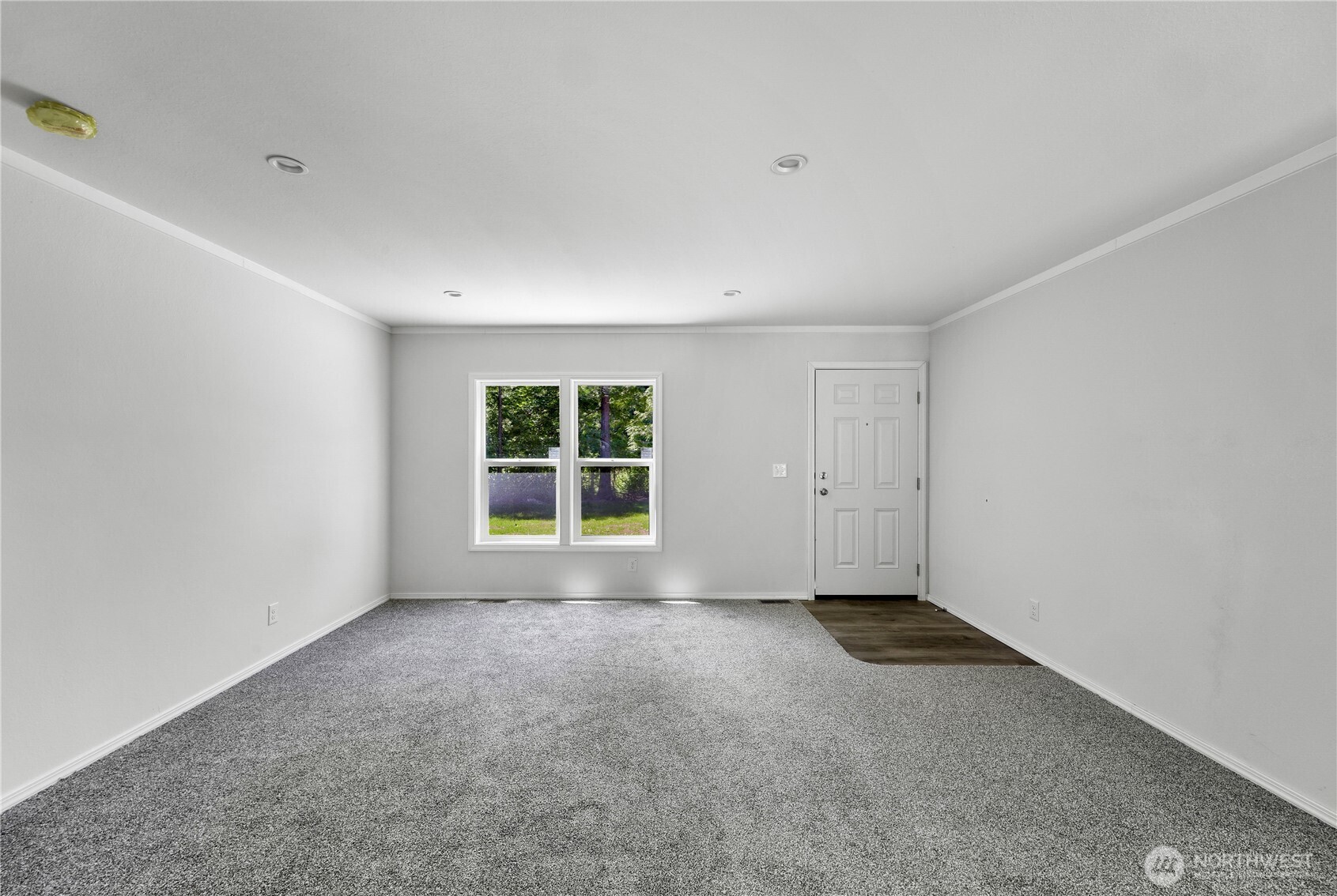 7944 Carson Road Property Photo 6