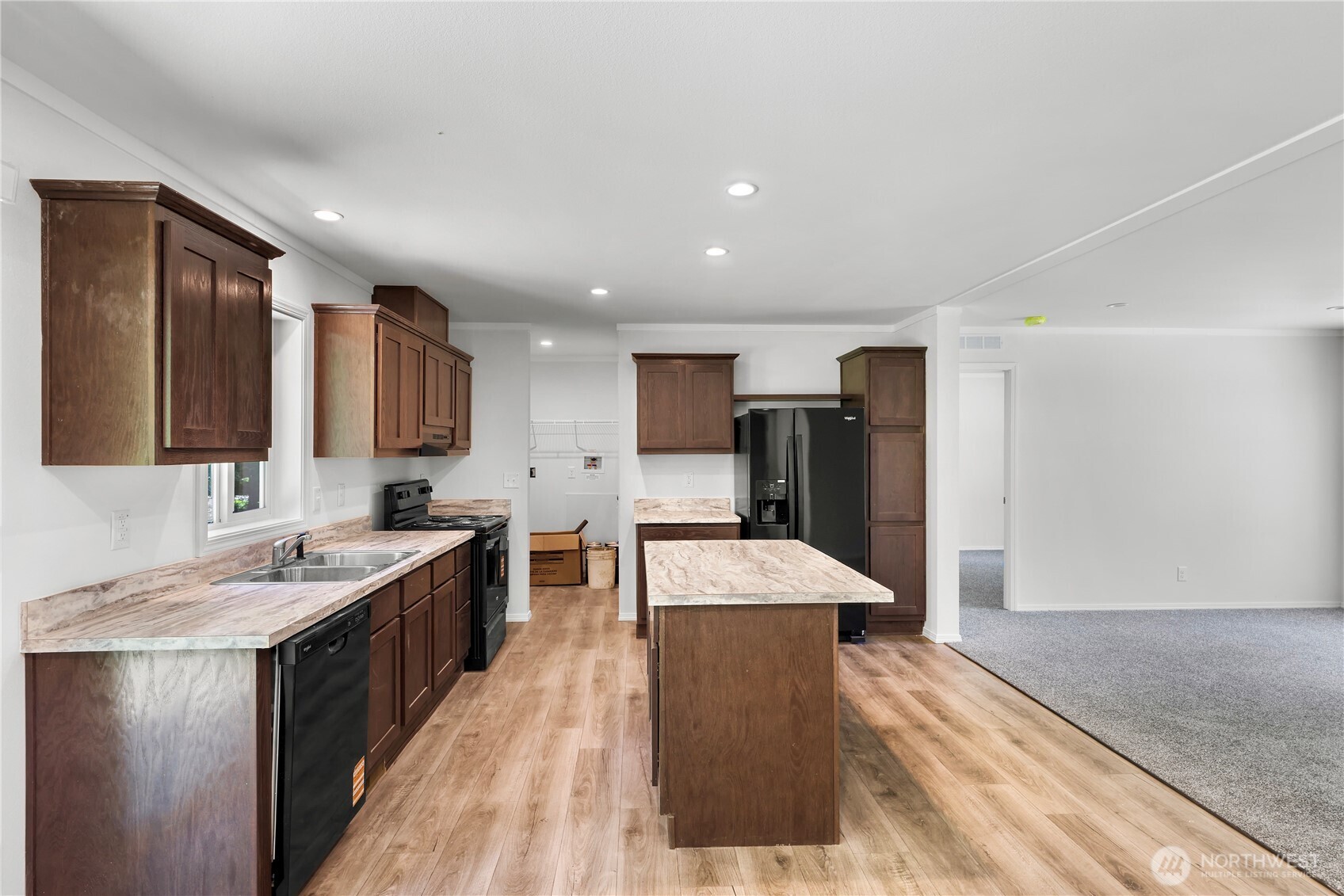 7944 Carson Road Property Photo 11