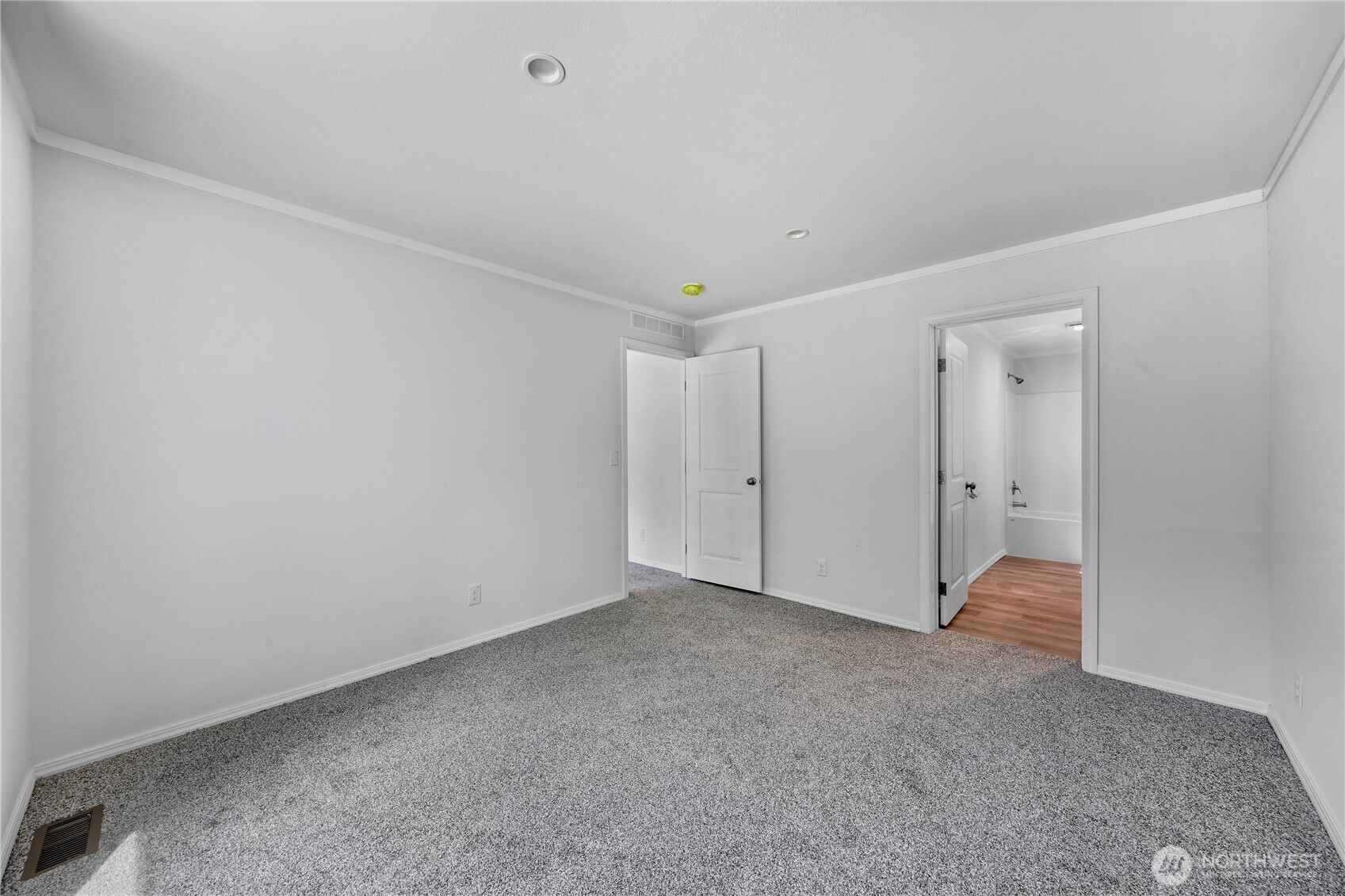 7944 Carson Road Property Photo 17