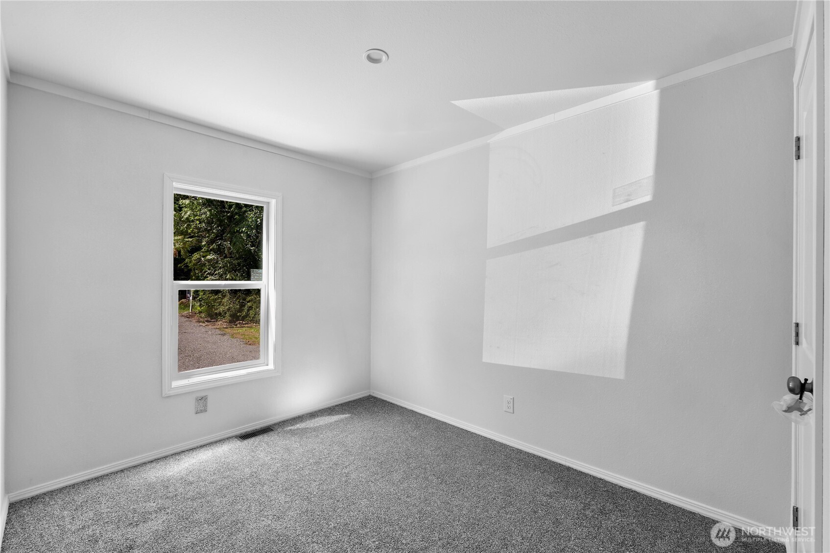 7944 Carson Road Property Photo 23
