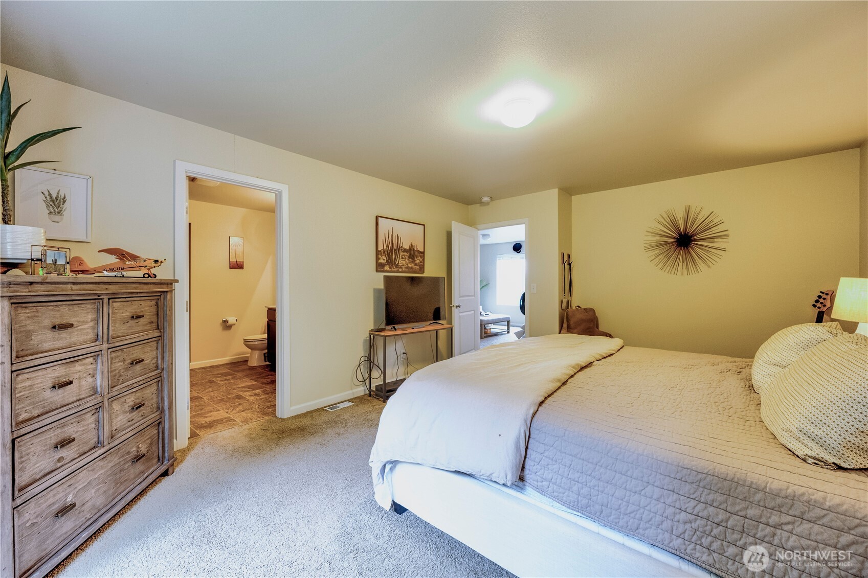7129 Munn Lake Drive Property Photo 13