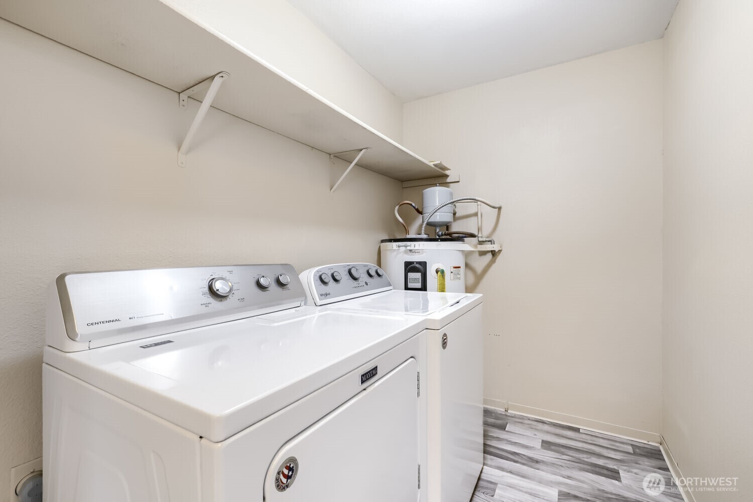 215 100th Street B-204 Property Photo 12