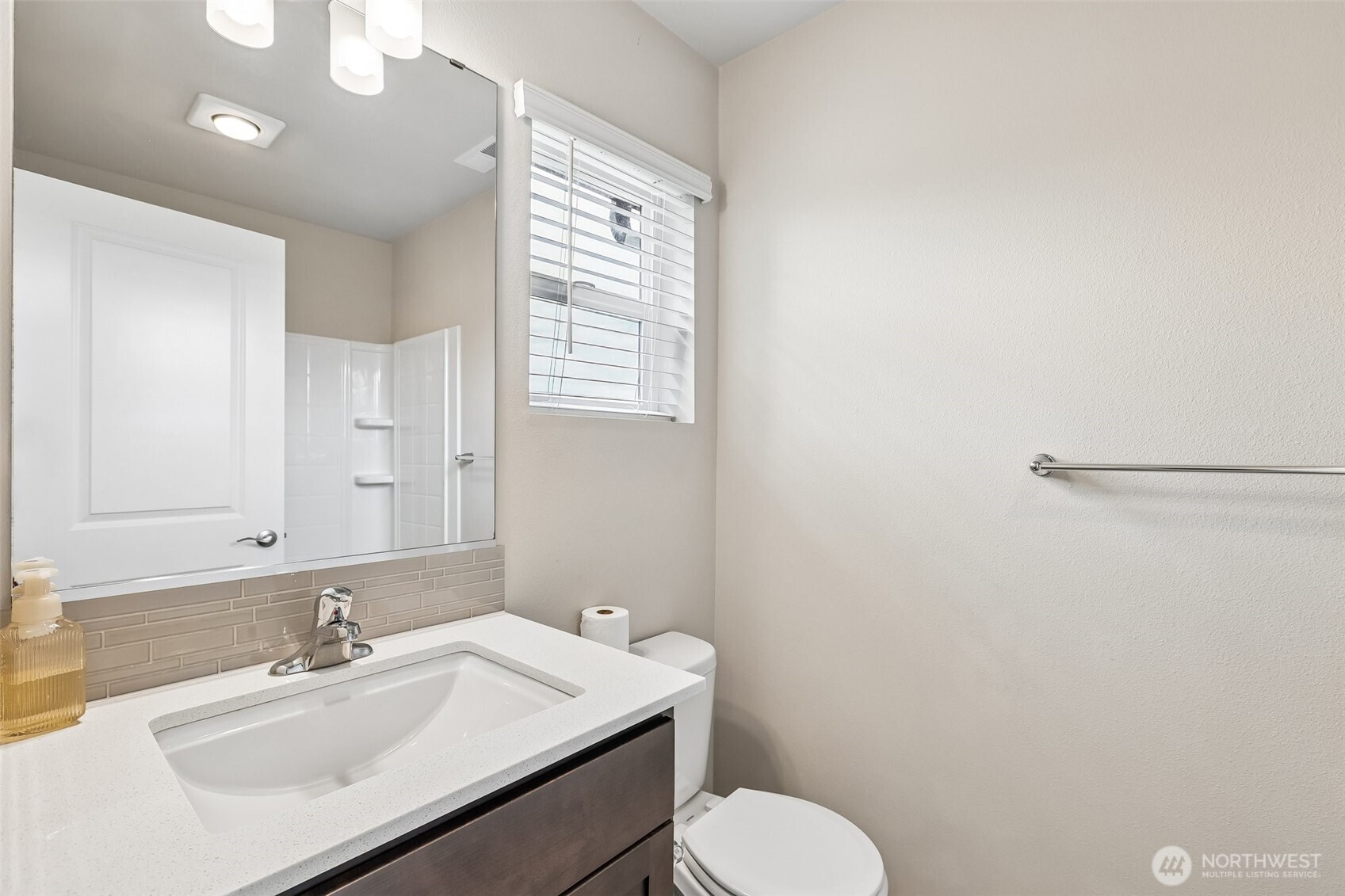 1621 Seattle Hill Road Hh2 Property Photo 24