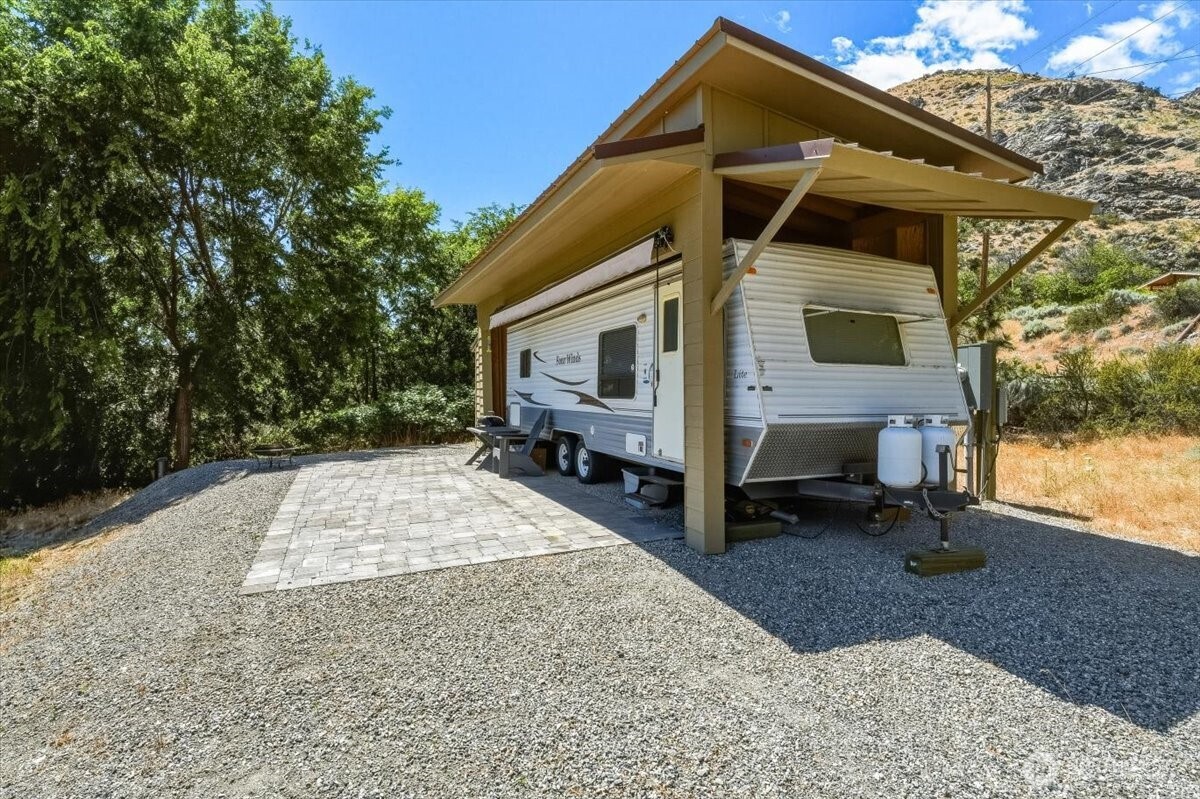 200 Stayman Flats Rd Property Photo 33