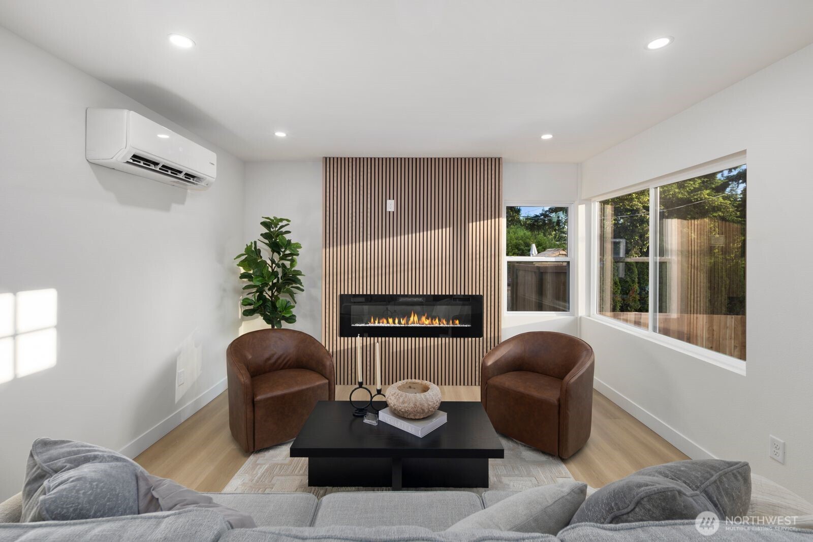 12042 5th Avenue Property Photo 3
