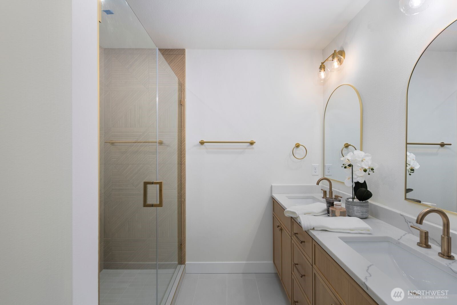 12042 5th Avenue Property Photo 18