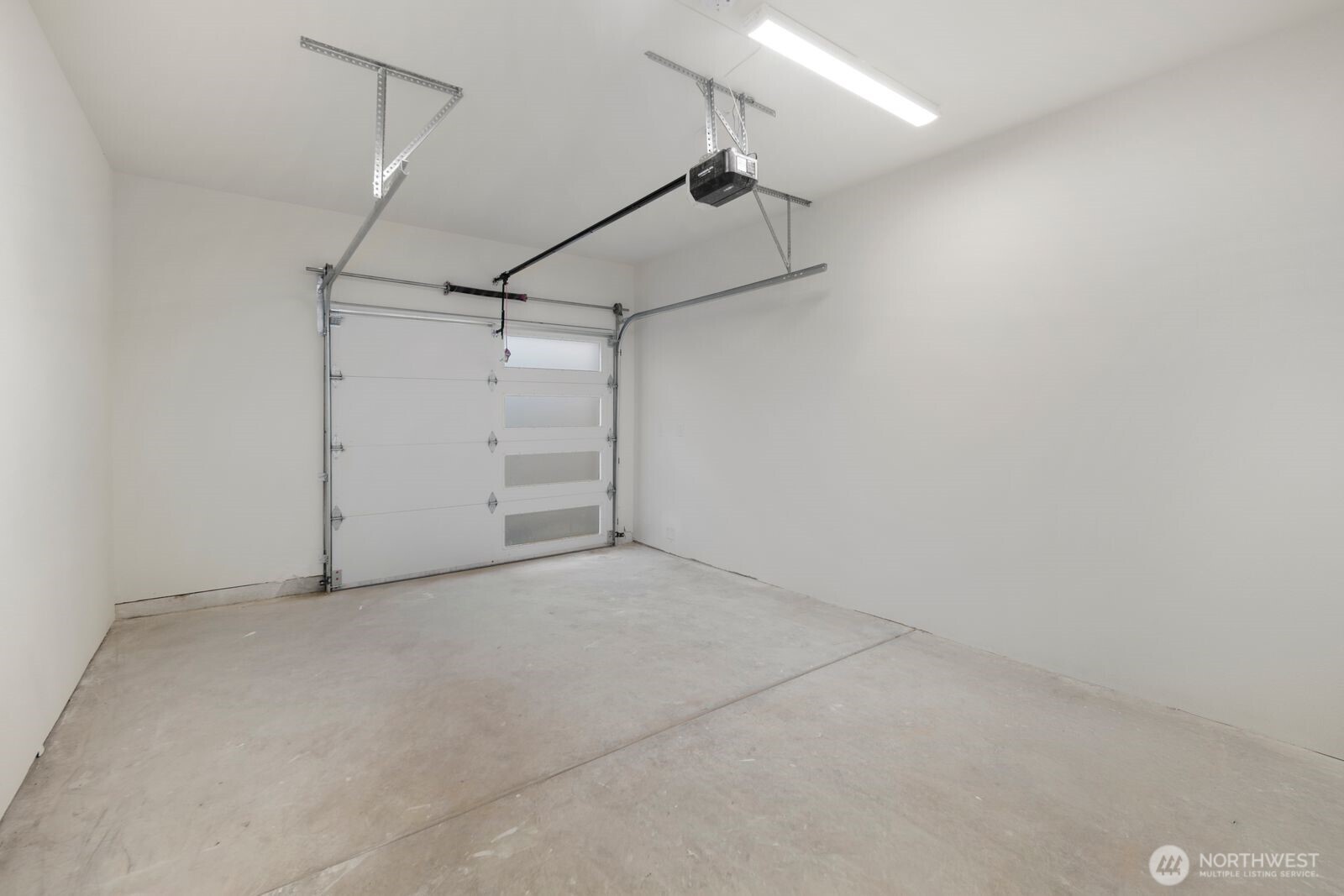 12042 5th Avenue Property Photo 23