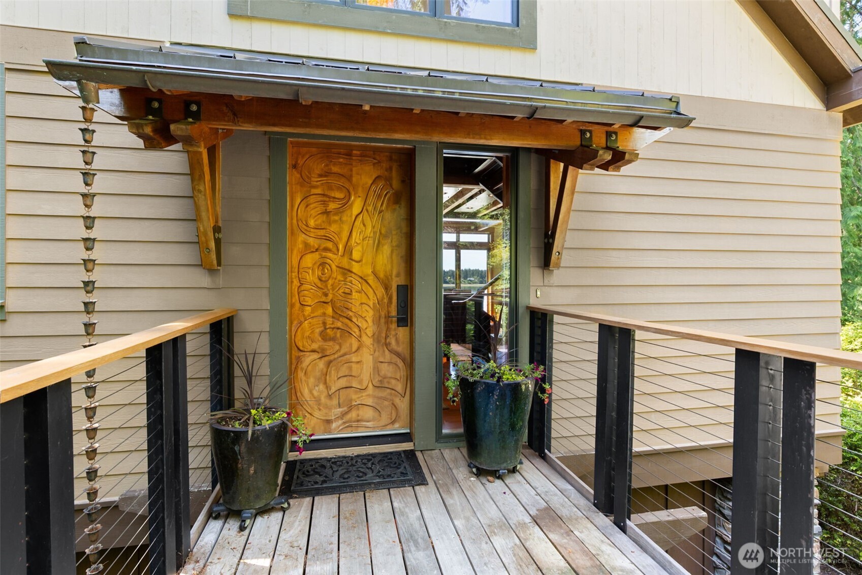 8641 Fernwood Street Property Photo 4
